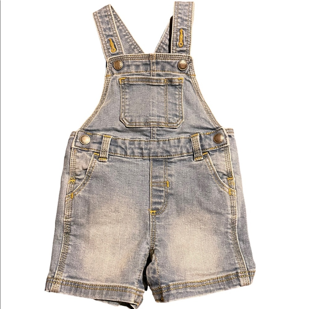 Toddler Old Navy denim overalls size 6-12 Months